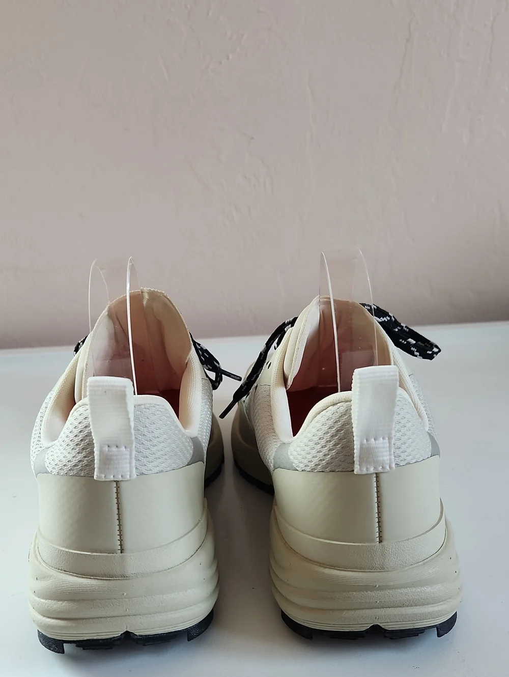 VEJA DEKKAN ALVEOMESH NATURAL WHITE Vibram Sole Sneakers Mens Size 9 EU 40